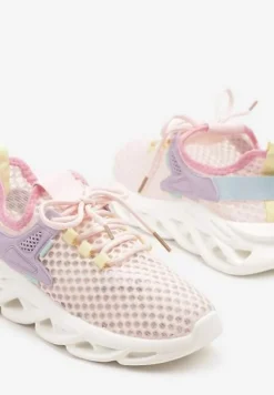 Różowe Sneakersy z Siateczki na Piankowej Podeszwie z Wycięciami Sanilova