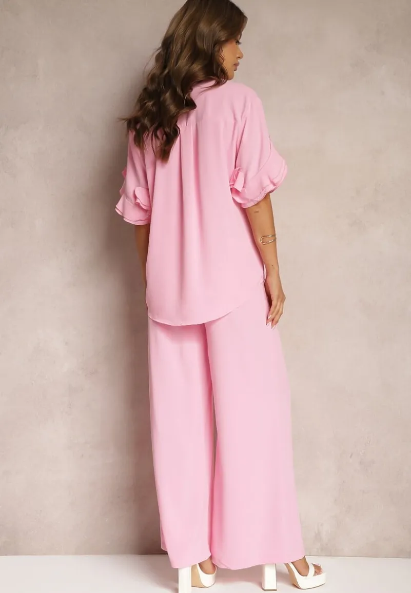 Różowy Komplet Szerokie Spodnie i Koszula z Falbanami Rivathins