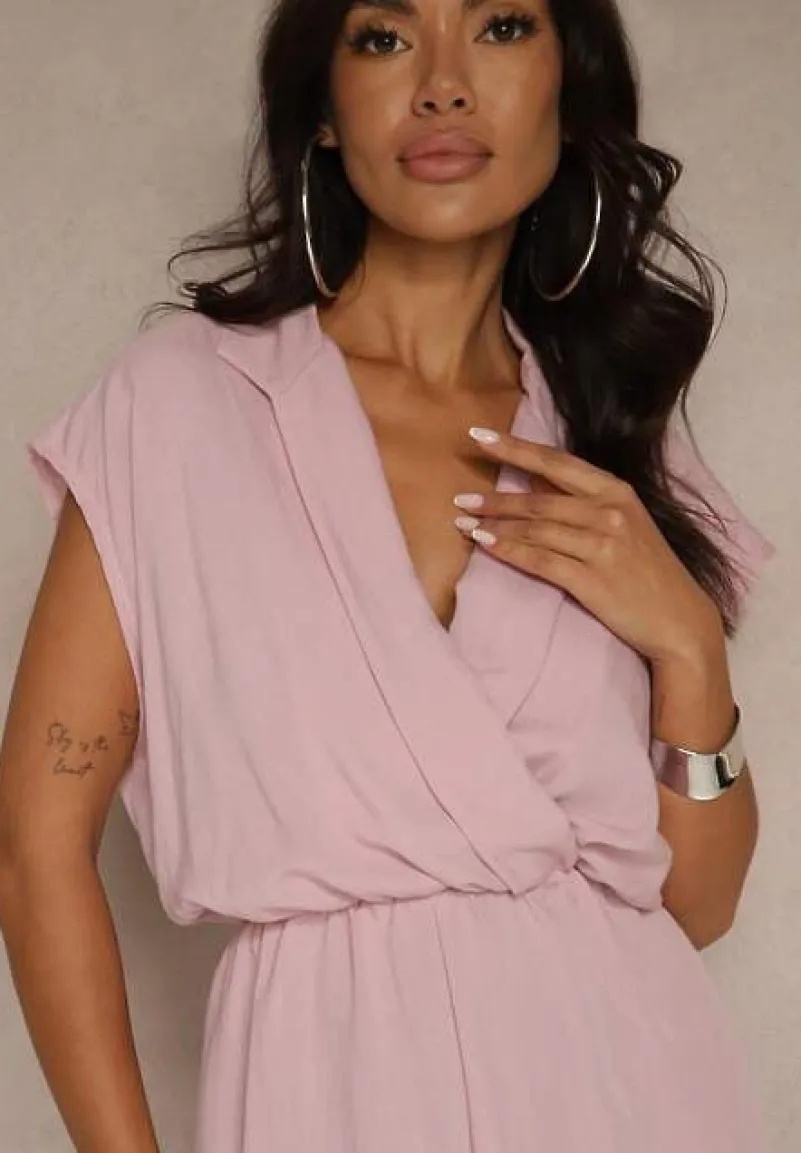 Różowy Krótki Kombinezon z Kopertowym Dekoltem z Wiskozy Ariamia