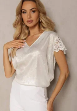 Srebrna Casualowa Bluzka z Koronką i Krótkim Rękawem Garista