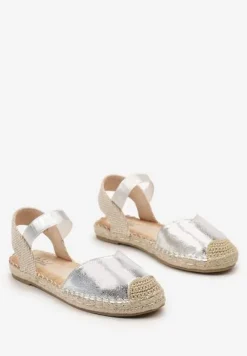 Srebrne Espadryle z Odkrytą Piętą Ozdobione Plecionką Nrtemisia