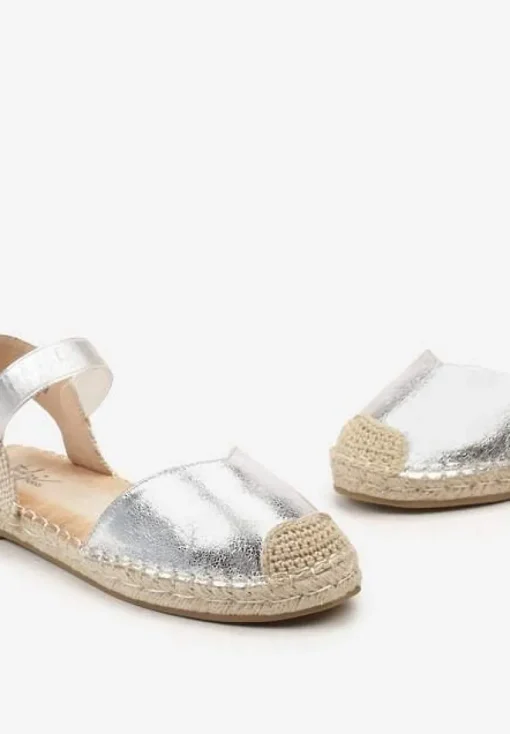 Srebrne Espadryle z Odkrytą Piętą Ozdobione Plecionką Nrtemisia