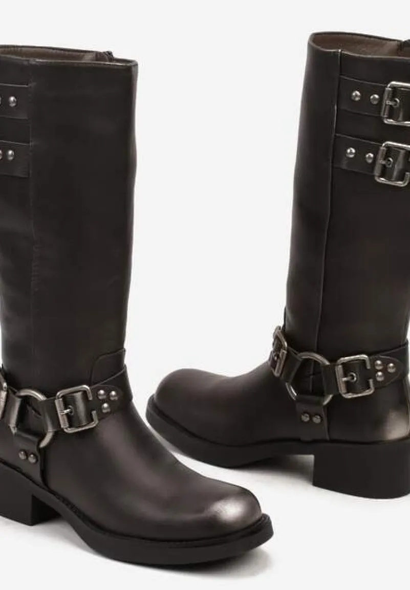 Srebrne Kozaki Biker na Słupku Wykończone Ozdobnymi Klamrami Nevamora