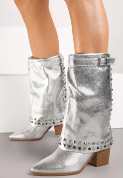 Srebrne Kozaki Kowbojki na Słupku Ozdobione Klamrą Ćwiekami i Wywiniętą Cholewką Izavira