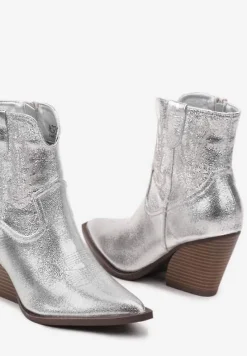 Srebrne Metaliczne Botki w Stylu Kowbojek z Ozdobnymi Przeszyciami Laontia