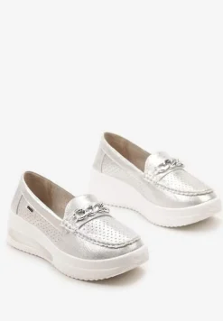 Srebrne Mokasyny na Platformie z Łańcuszkiem Himenna
