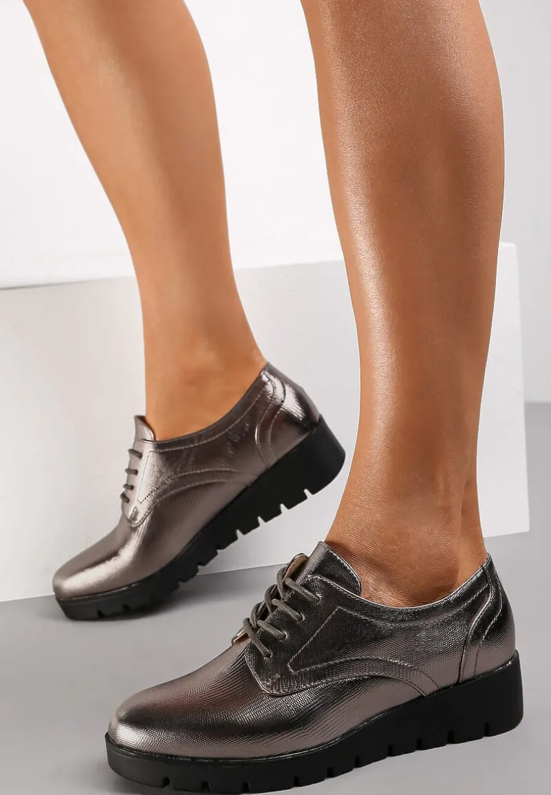 Srebrne Półbuty Kaliyan