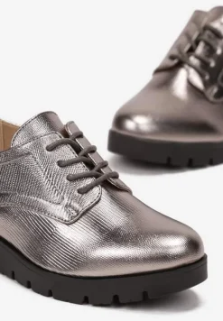 Srebrne Półbuty Kaliyan