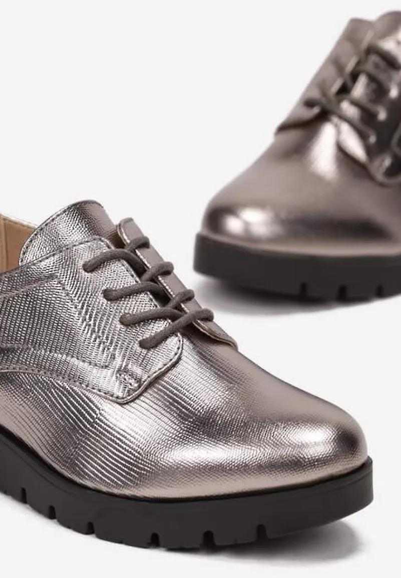 Srebrne Półbuty Kaliyan