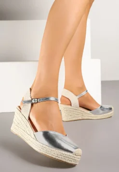Srebrne Sandały na Plecionym Koturnie Odivale