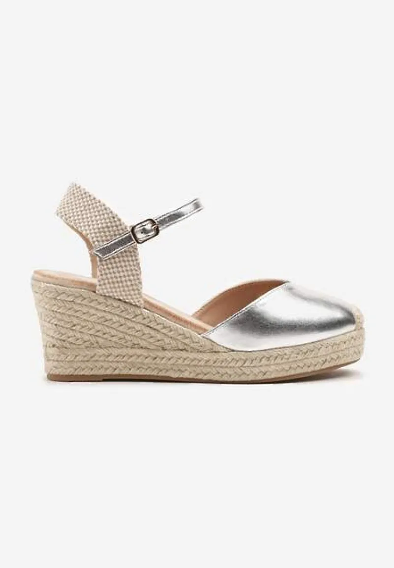 Srebrne Sandały na Plecionym Koturnie Odivale