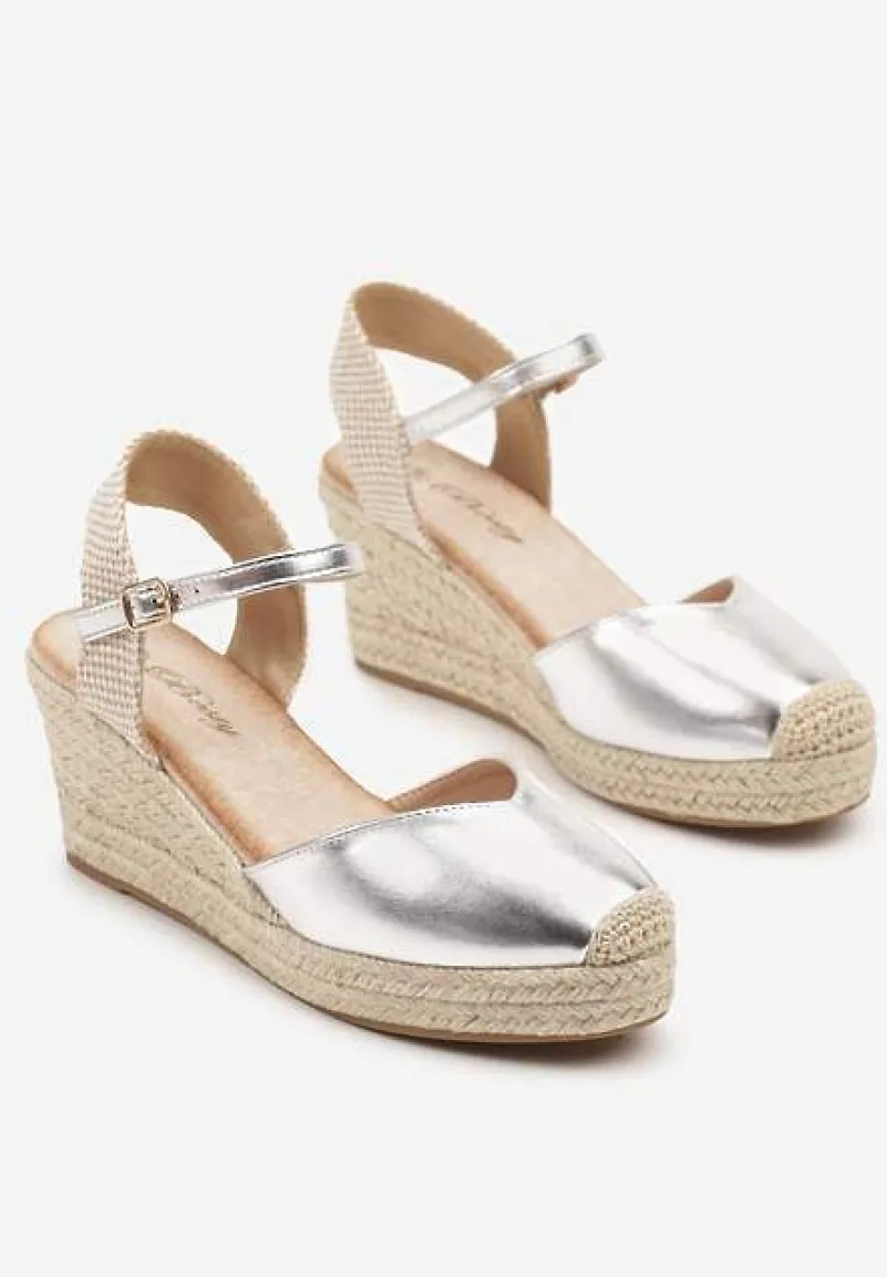 Srebrne Sandały na Plecionym Koturnie Odivale