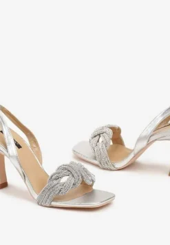 Srebrne Sandały na Szpilce z Cyrkoniowymi Paskami Sinadel