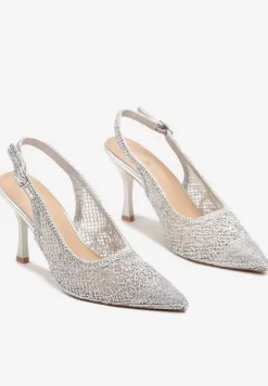 Srebrne Sandały na Szpilce Typu Slingback Ozdobione Siateczką Aranalia