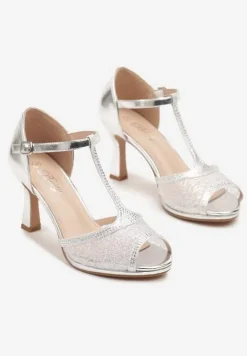 Srebrne Sandały na Szpilce Ozdobione Brokatem i Cyrkoniami Udivona