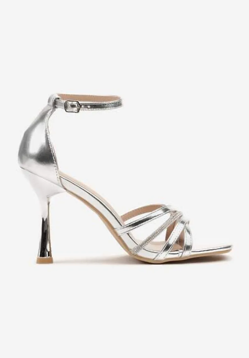 Srebrne Sandały Szpilki z Paskiem z Cyrkonii Nusoria