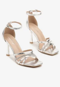 Srebrne Sandały Szpilki z Paskiem z Cyrkonii Nusoria