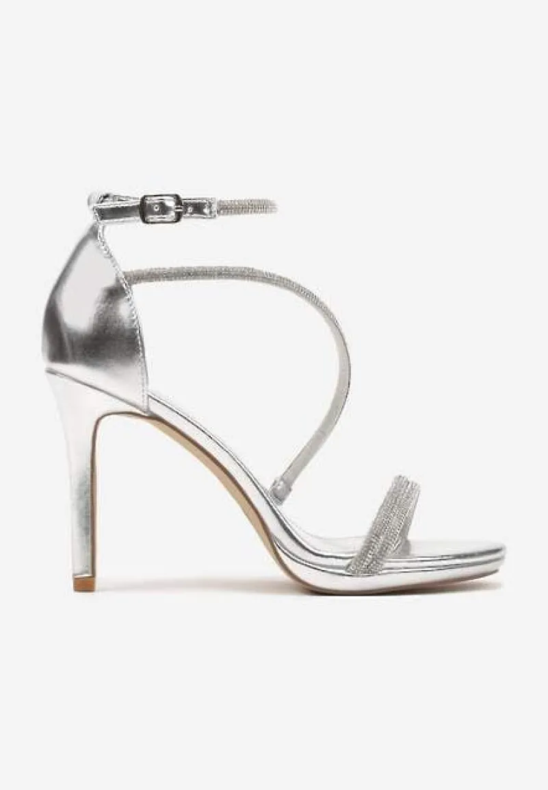 Srebrne Sandały Szpilki Zdobione Cyrkoniami Zapinane na Sprzączkę Ralisen