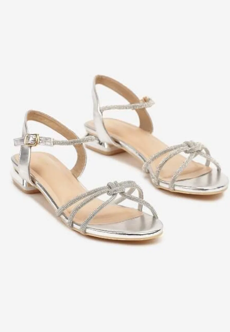 Srebrne Sandały Vices z Cyrkoniowymi Paseczkami Folastra