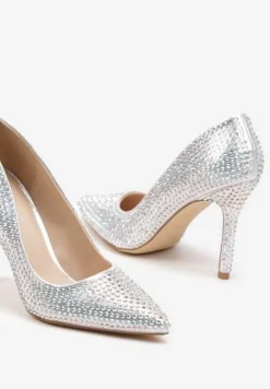 Srebrne Szpilki w Eleganckim Stylu Wykończone Cyrkoniami Iladea