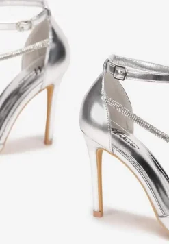 Srebrne Szpilki Zapinane wokół Kostki na Sprzączkę Ozdobione Cyrkoniami Jamesha