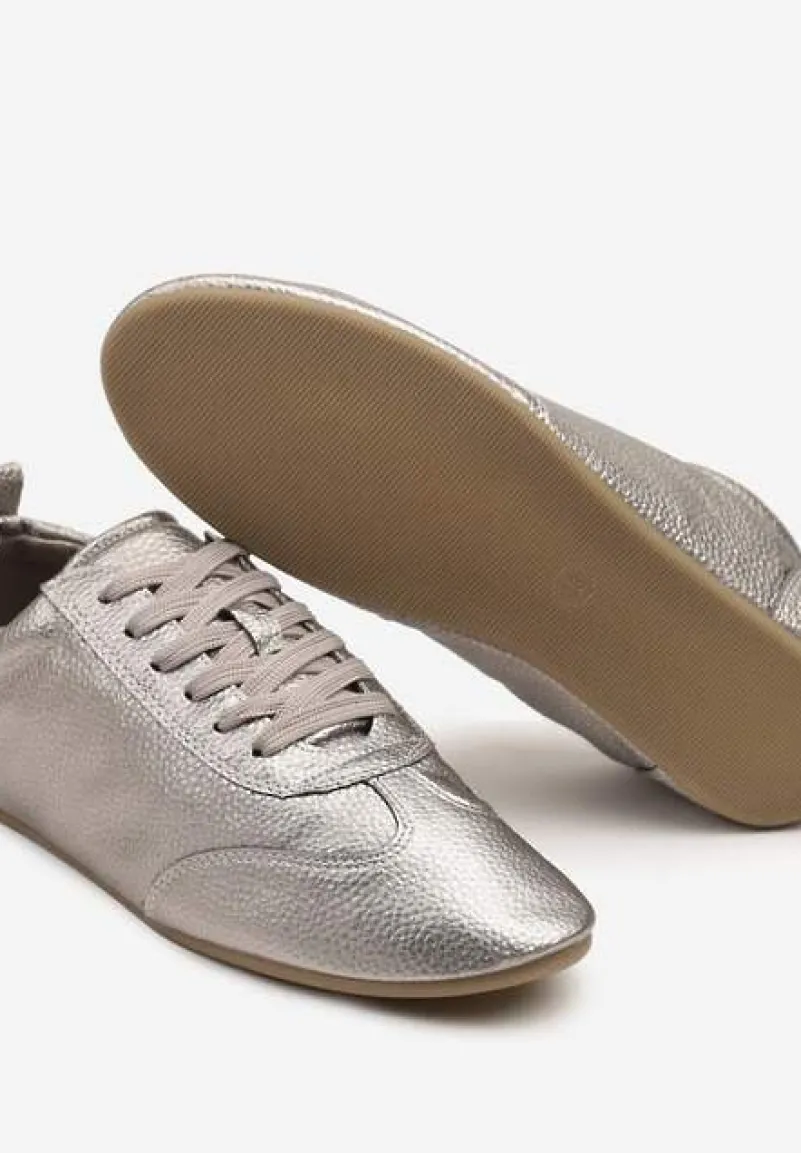 Srebrne Tenisówki bez Zdobień z Ekoskóry Verillis