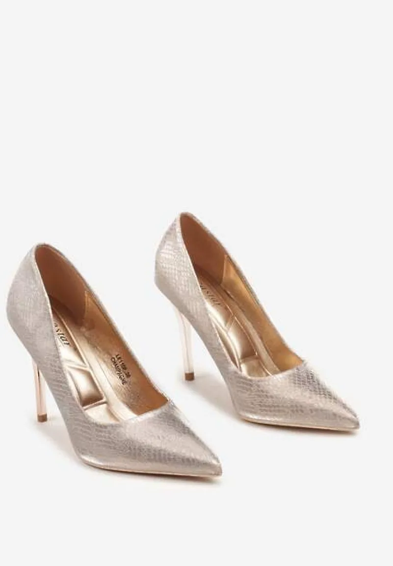 Szampańskie Eleganckie Szpilki w Klasycznym Stylu Calivia