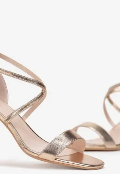 Szampańskie Sandały na Słupku z Paseczkami Usebia