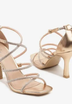 Szampańskie Sandały Szpilki w Eleganckim Stylu Zdobione Cyrkoniami Fanireas