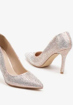 Szampańskie Szpilki w Eleganckim Stylu Wykończone Cyrkoniami Iladea