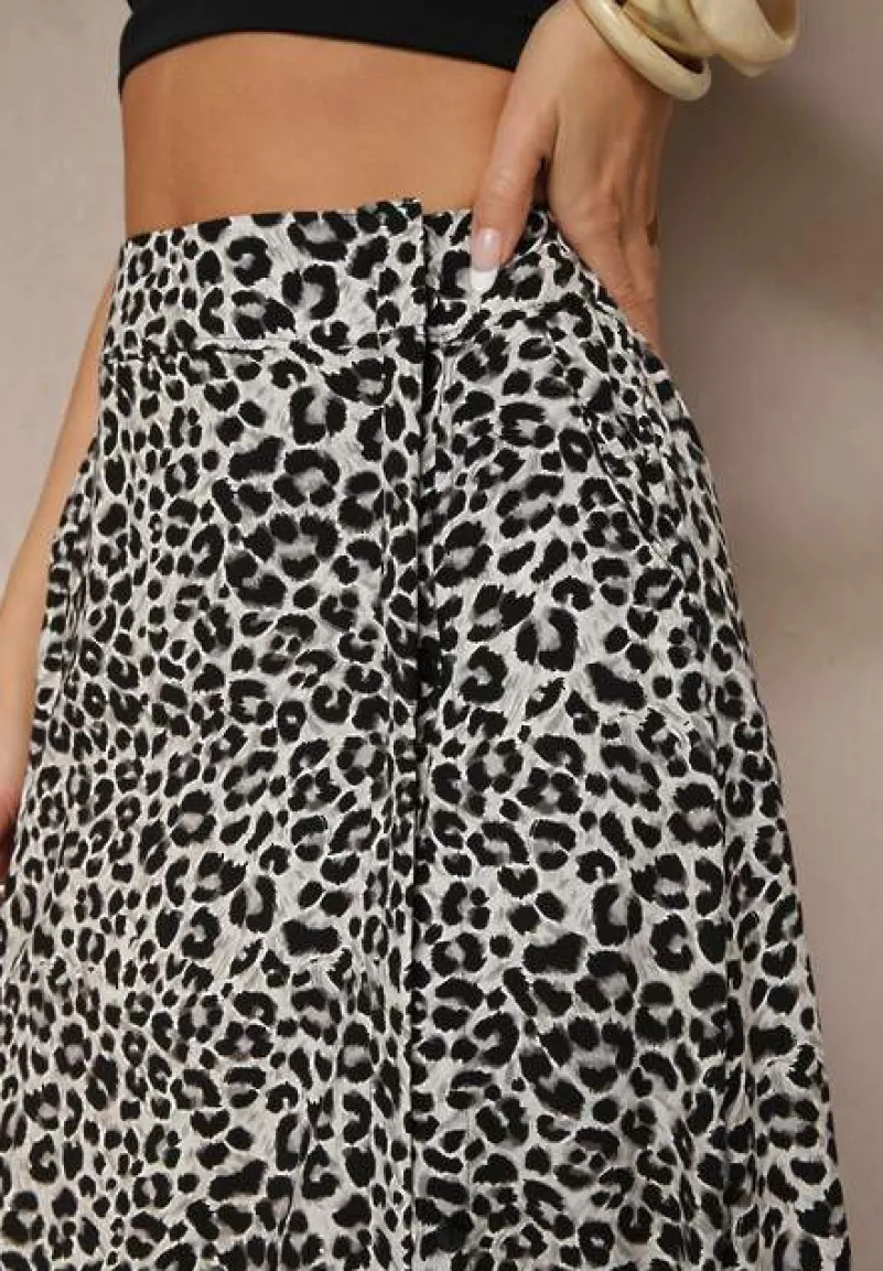 Szara Rozkloszowana Spódnica z Wiskozy ze Wsuwanymi Kieszeniami Koselle