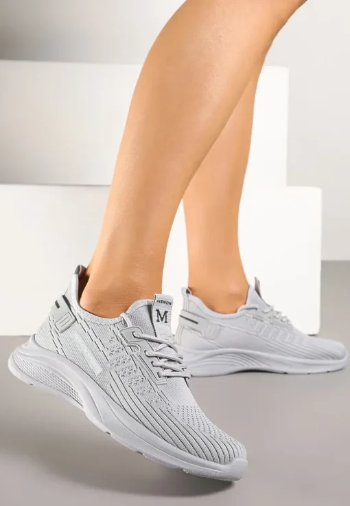Szare Buty Sportowe Sneakersy Ozdobione Tłoczeniem i Napisami Odalene