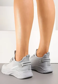 Szare Buty Sportowe Sneakersy Ozdobione Tłoczeniem i Napisami Odalene