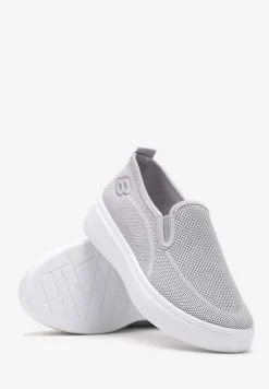 Szare Tenisówki na Platformie bez Zapięcia Ozdobione z Przodu Perforacją Prinesa