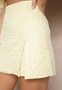 Żółte Spódnico-Spodenki High Waist w Ozdobne Kwiatuszki Nelzemis