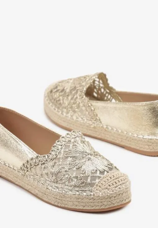 Złote Espadryle z Ozdobną Plecionką i Ażurową Cholewką Rivwia